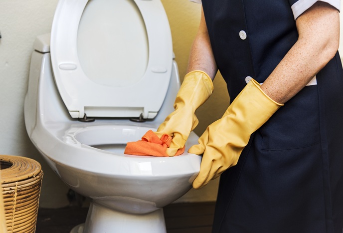 utiliza kipclin para desinfectar el sanitario